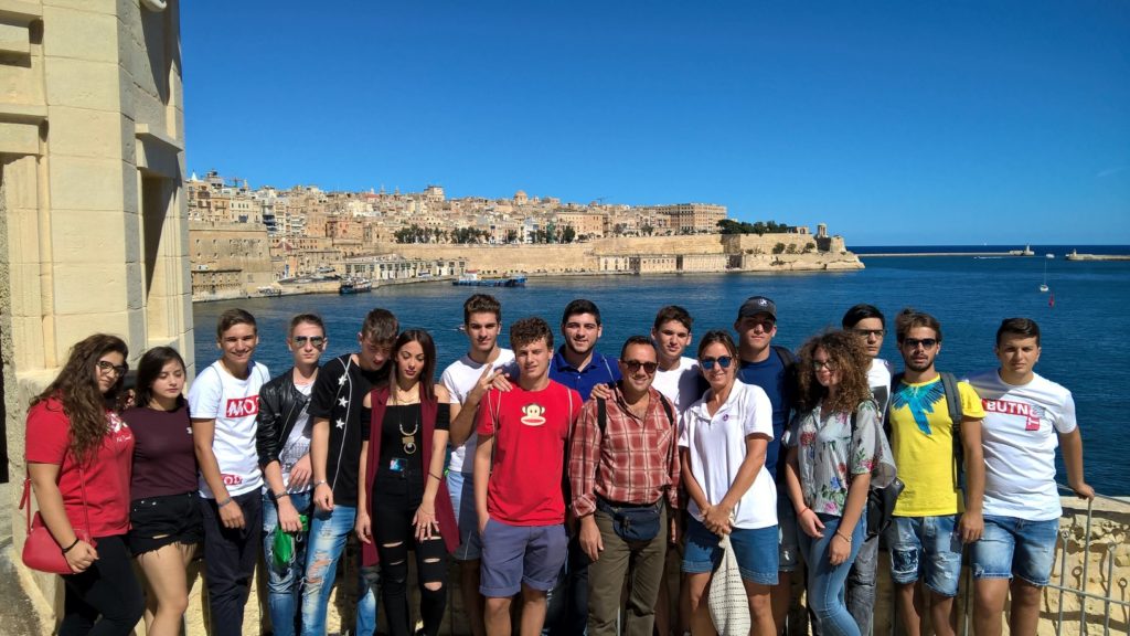 PON groups from Italy studying English in Malta vacanza studio estate inpsieme soggiorno linguistico in inglese
